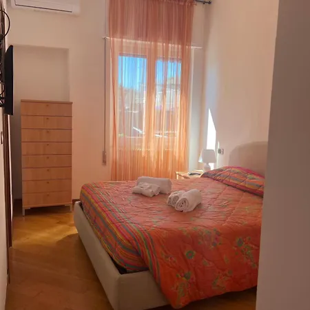 Welcome Riviera Primavera 1a Vista Mare- Spazioso E Comodo Appartamento-2 Bagni-wifi-aria Condizionata In Ogni Stanza-garage A Pagamento 15 Euro Al Giorno * Rapallo