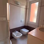 Welcome Riviera-primavera 1a- Vista Mare- Spazioso E Comodo Appartamento-2 Bagni-wifi-aria Condizionata In Ogni Stanza-garage A Pagamento 15 Euro Al Giorno *