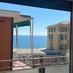 Welcome Riviera-primavera 1a- Vista Mare- Spazioso E Comodo Appartamento-2 Bagni-wifi-aria Condizionata In Ogni Stanza-garage A Pagamento 15 Euro Al Giorno شقة راباللو