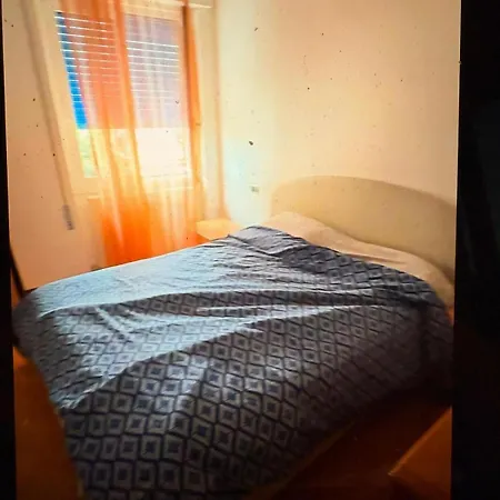 Apartment Welcome Riviera Primavera 1a Vista Mare- Spazioso E Comodo Appartamento-wifi-aria Condizionata Garage A Pagamento 15 Euro Al Giorno *