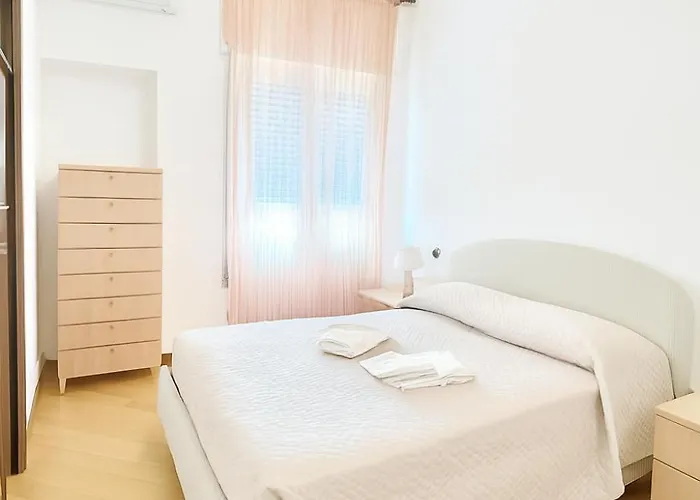 Welcome Riviera-primavera 1a- Vista Mare- Spazioso E Comodo Appartamento-2 Bagni-wifi-aria Condizionata In Ogni Stanza-garage A Pagamento 15 Euro Al Giorno Lejlighed