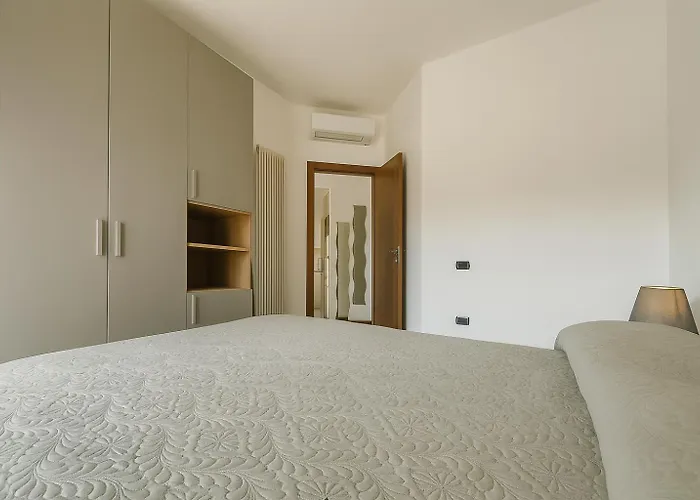 Welcome Riviera-primavera 1a- Vista Mare- Spazioso E Comodo Appartamento-2 Bagni-wifi-aria Condizionata In Ogni Stanza-garage A Pagamento 15 Euro Al Giorno Apartamento Rapallo