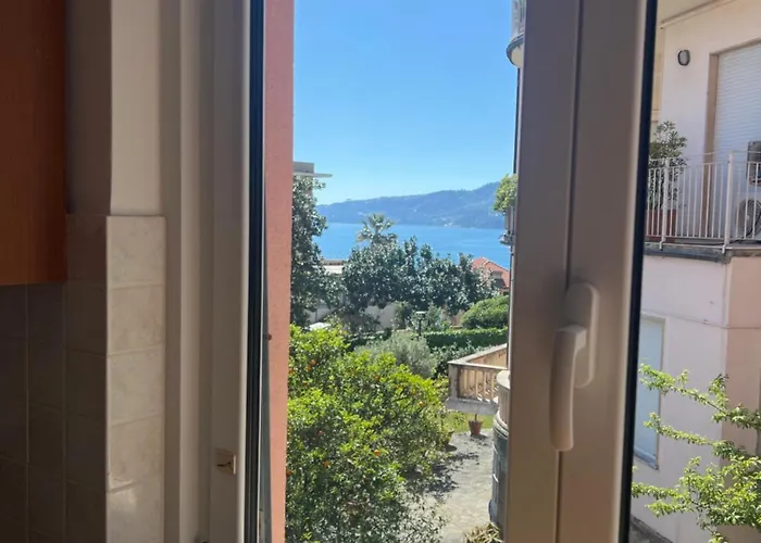 Welcome Riviera-primavera 1a- Vista Mare- Spazioso E Comodo Appartamento-2 Bagni-wifi-aria Condizionata In Ogni Stanza-garage A Pagamento 15 Euro Al Giorno Apartamento Rapallo