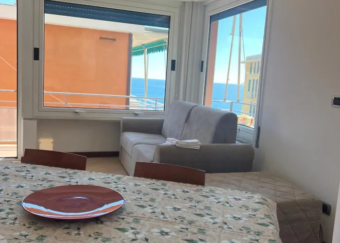 Welcome Riviera-primavera 1a- Vista Mare- Spazioso E Comodo Appartamento-2 Bagni-wifi-aria Condizionata In Ogni Stanza-garage A Pagamento 15 Euro Al Giorno * Rapallo