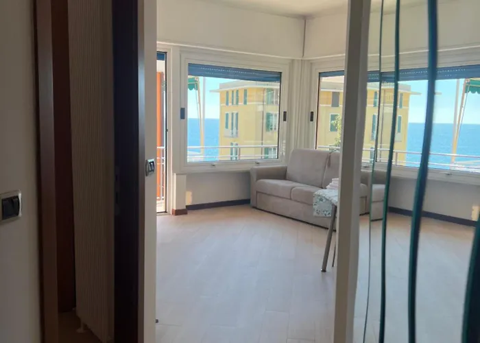 Welcome Riviera-primavera 1a- Vista Mare- Spazioso E Comodo Appartamento-2 Bagni-wifi-aria Condizionata In Ogni Stanza-garage A Pagamento 15 Euro Al Giorno